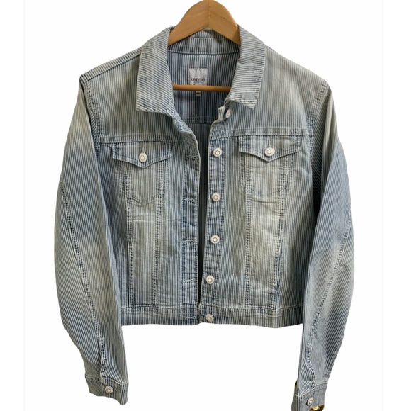 Kensie Jackets & Blazers - Kensie NWT! Striped Denim Jacket - Large